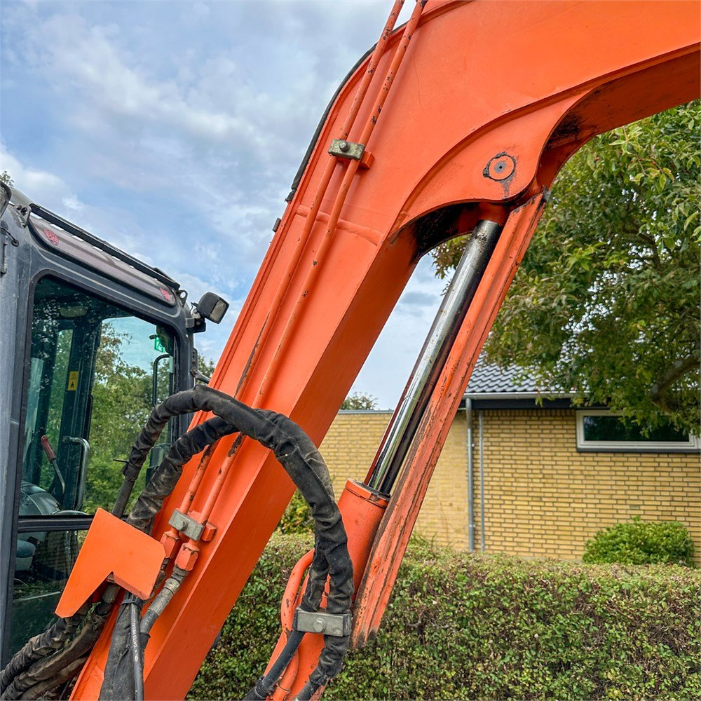 hitachi zx50 u 2 – 5t – 7 190 h – 2007