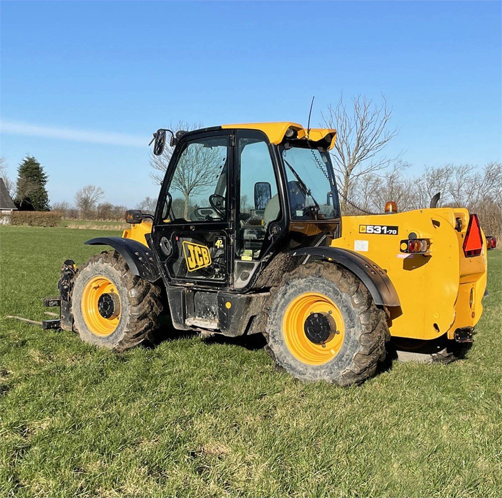 jcb 531 70 – 7 m – 2 179 h – 2010