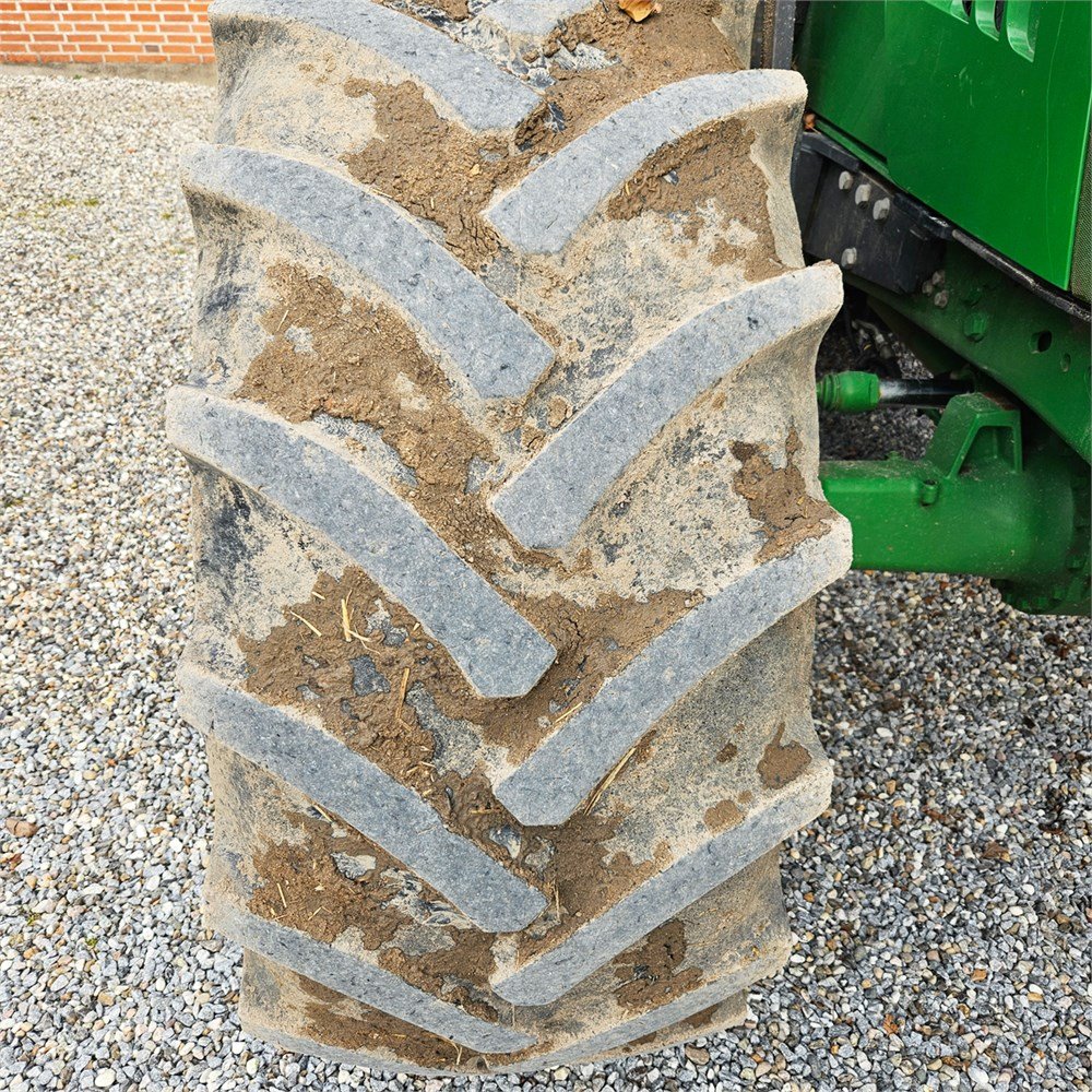 john deere 6155m – 155 ch – 2018 – 2 975 h + chargeur frontal stoltz profil fz 43