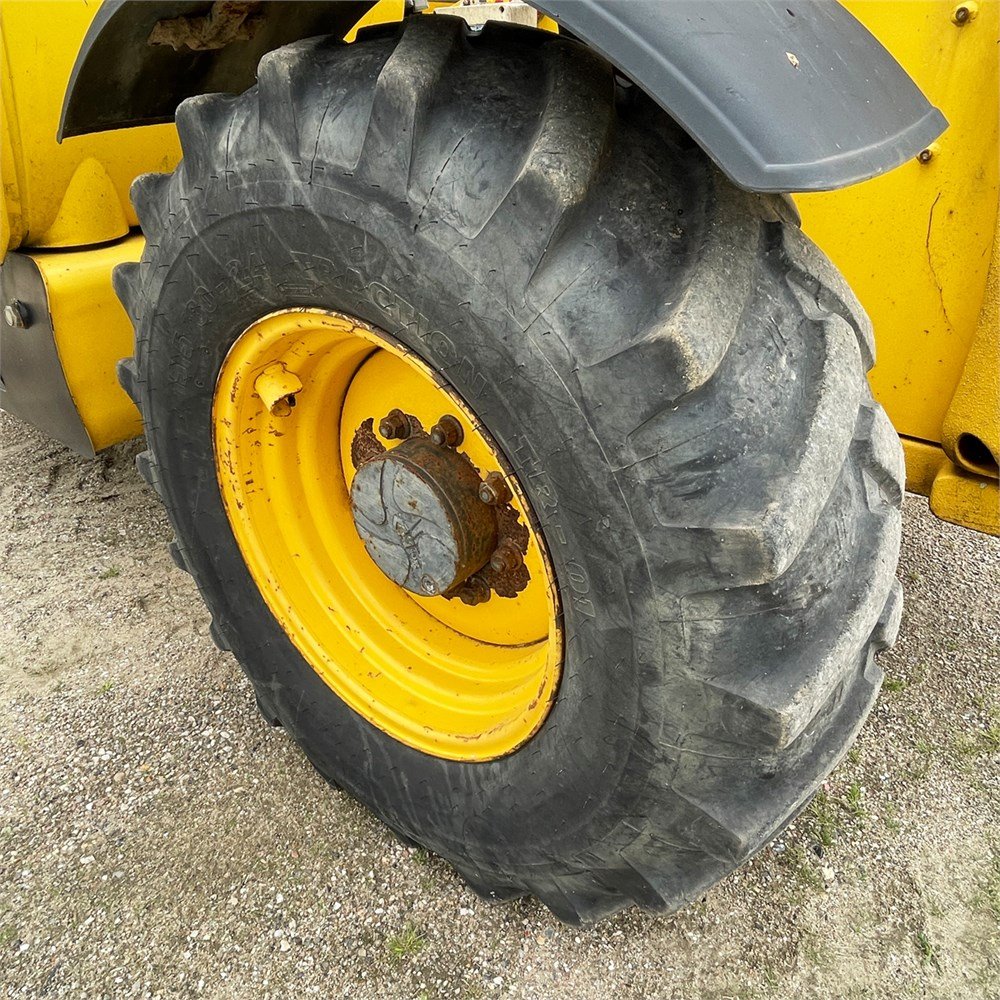 new holland lm 1740 – 17 m – 5 200 h – 2003