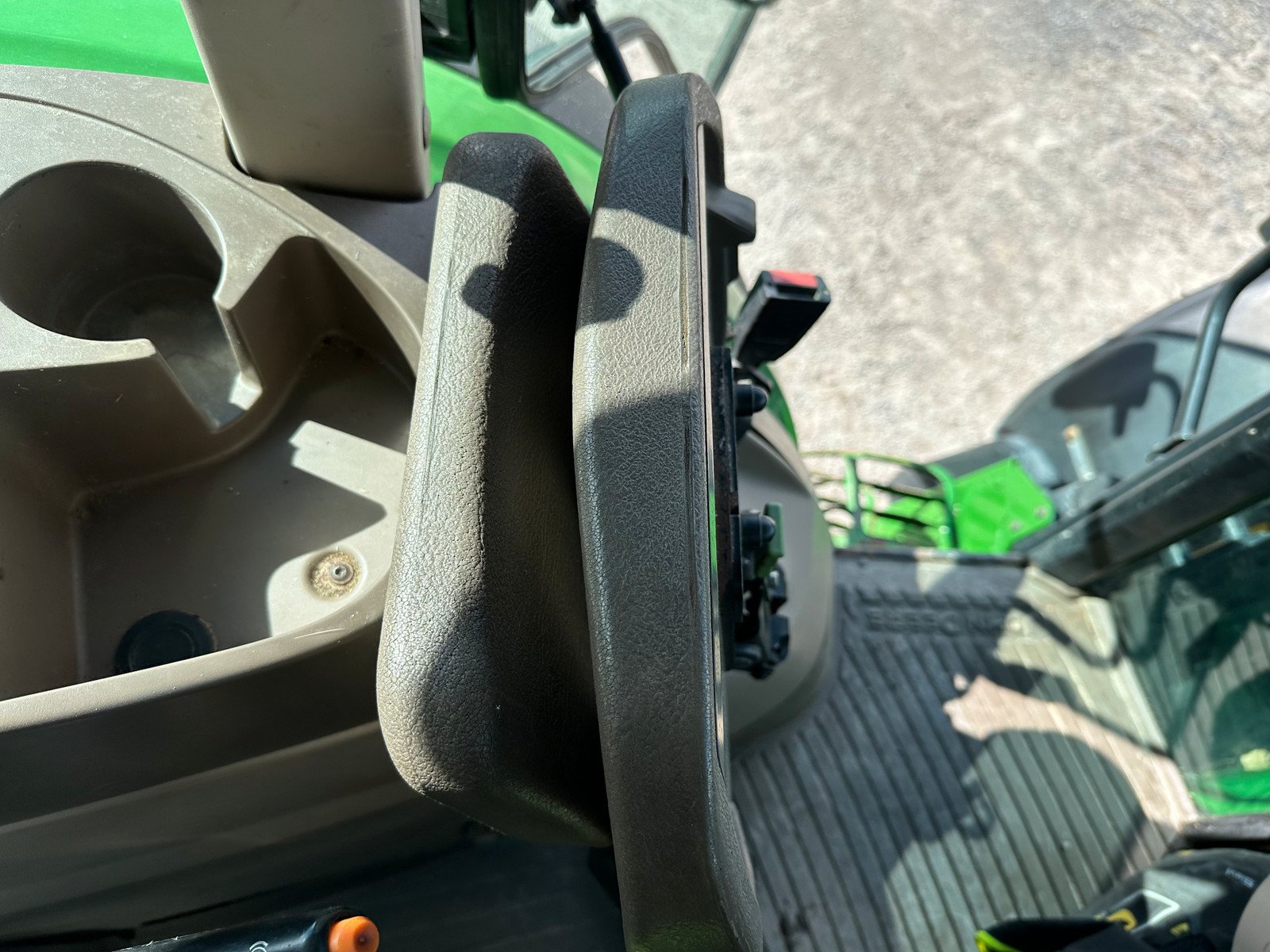 john deere 5090r – 98 ch – 3 985 h – 2009