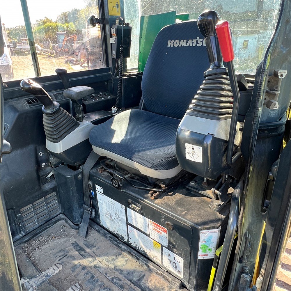 komatsu pc55mr 3 – 5t3 – 4 625 h – 2012