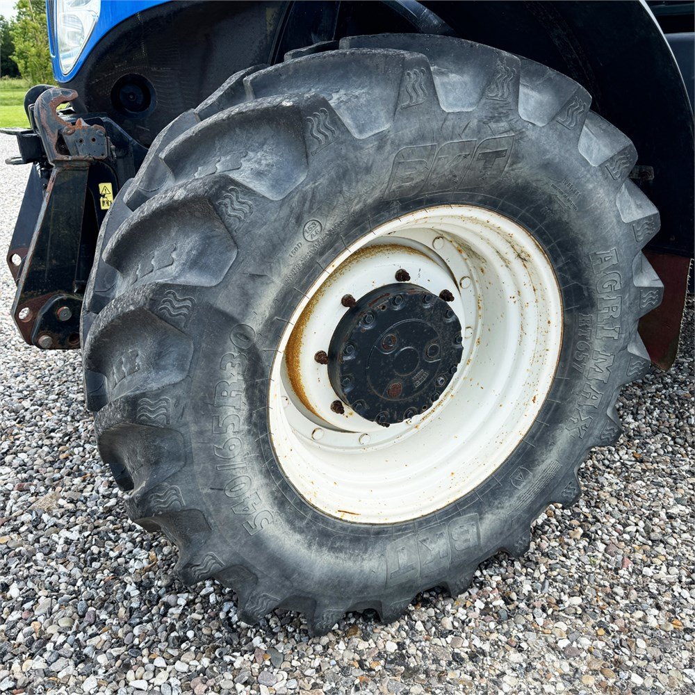 new holland t 7.250 auto command – 200 ch – 2012 – 7 775 h