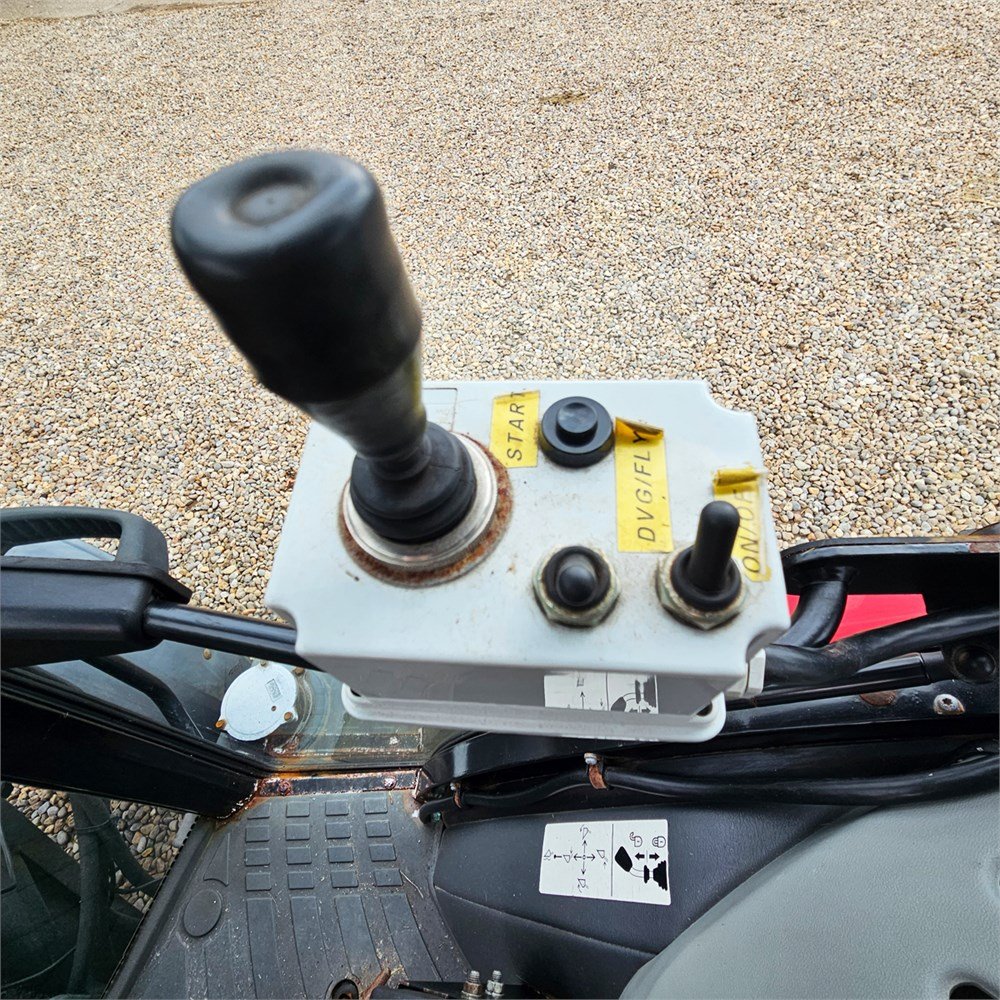 massey ferguson 3625 – 69 ch – 2013 – 3 448 h