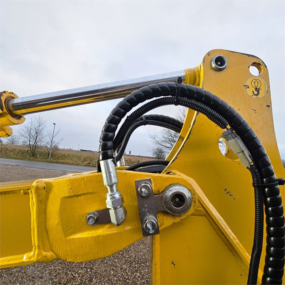 komatsu pc20r 5 2t 1 169 h 2022