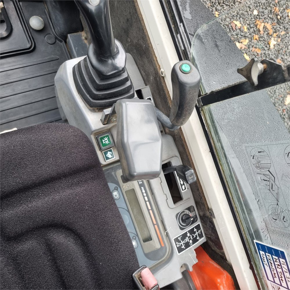 kubota kx61 3 – 2t6 – 3 550 h – 2007