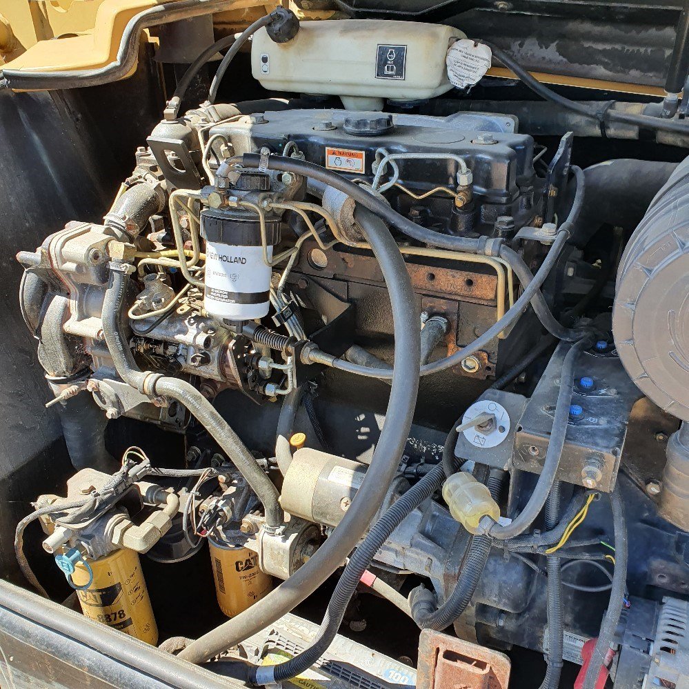 caterpillar th350b – 11 m – 3 450 h – 2004