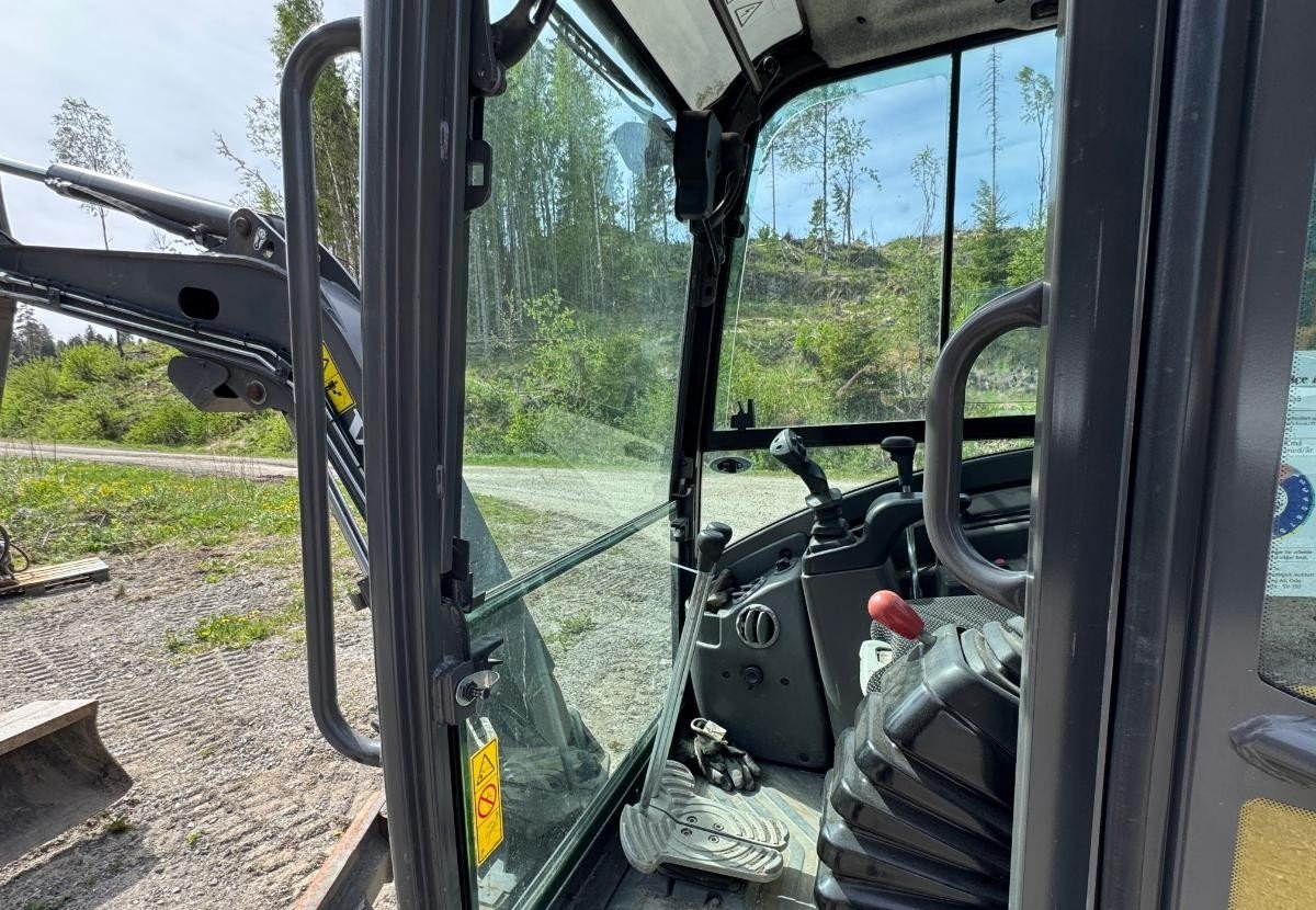 volvo ecr25d 2t7 891 h 2017