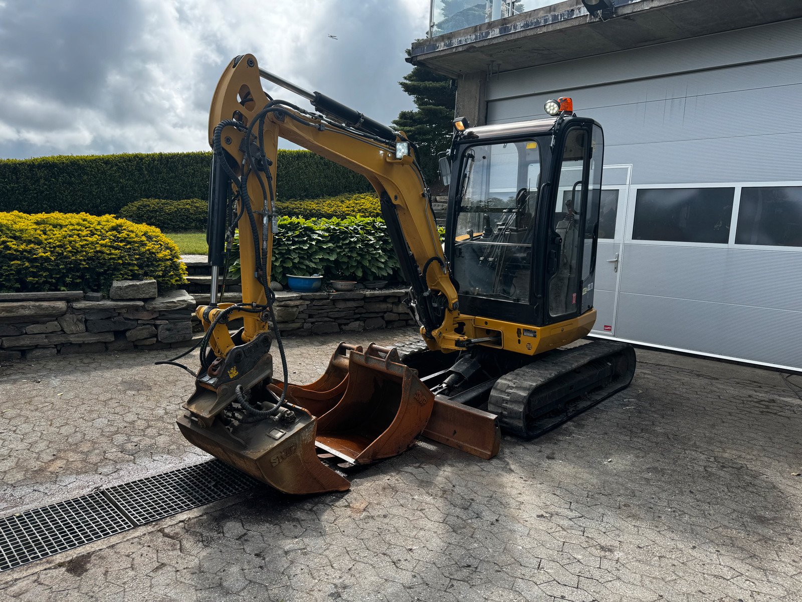 caterpillar 302.7 2t7 5 786 h 2016