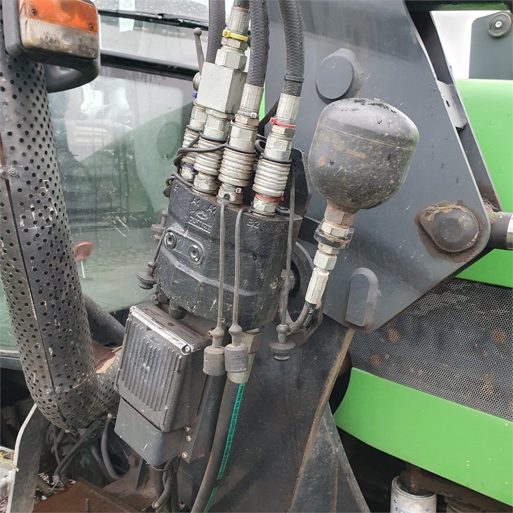 deutz fahr agrotron ttv 1145 – 140 ch – 2003 – 8 250 h