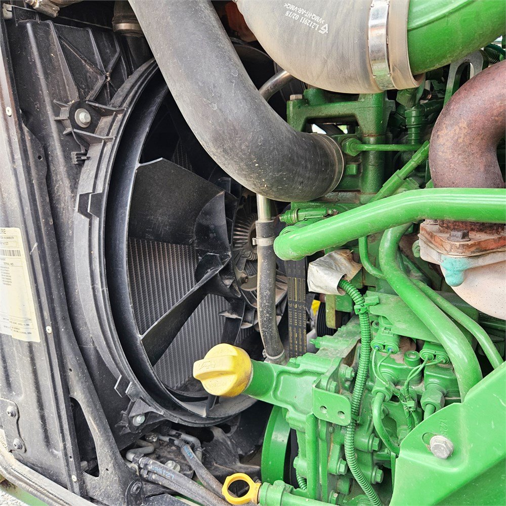 john deere 6155m – 155 ch – 2018 – 2 975 h + chargeur frontal stoltz profil fz 43