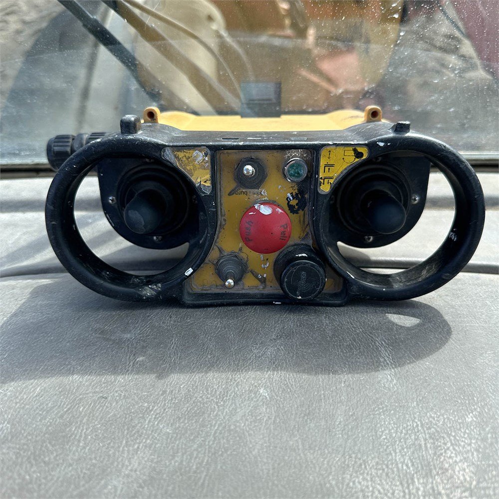 manitou mt 1740 – 17 m – 6 407 h – 2004