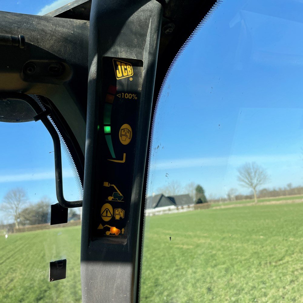 jcb 531 70 – 7 m – 2 179 h – 2010