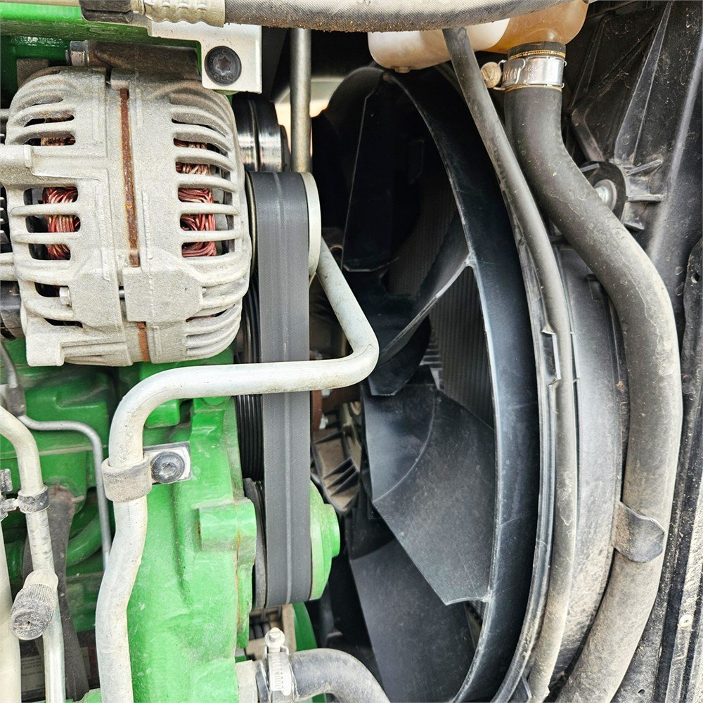 john deere 6155m – 155 ch – 2018 – 2 975 h + chargeur frontal stoltz profil fz 43