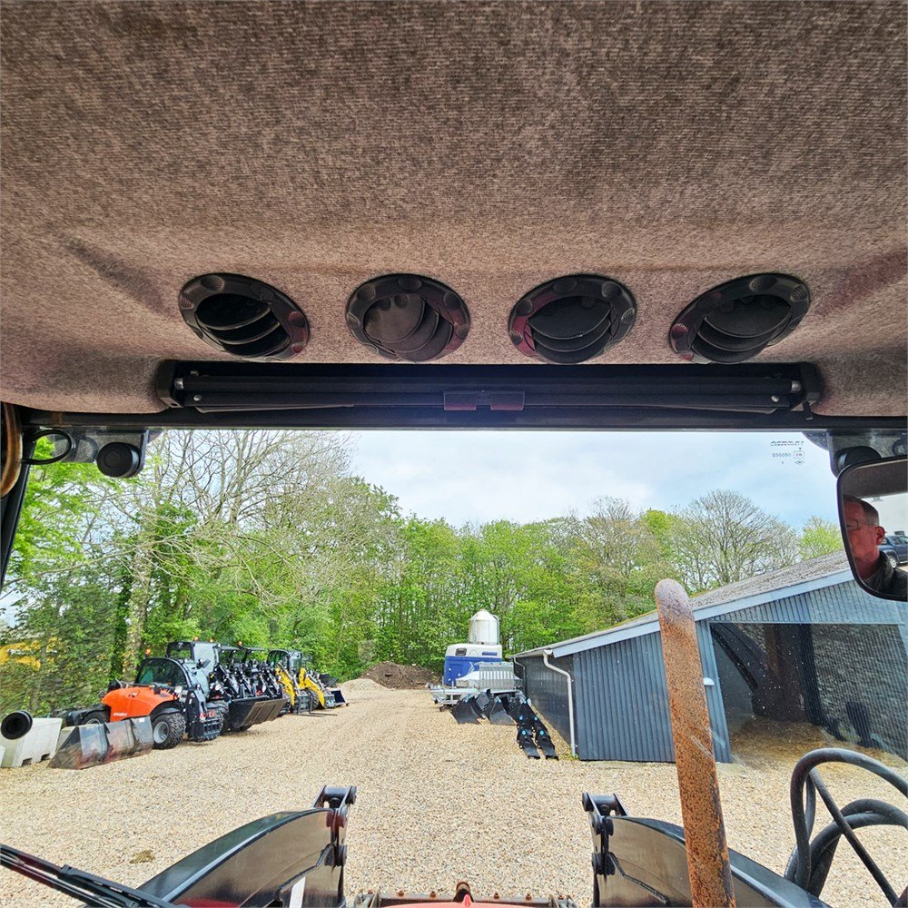 massey ferguson 3625 – 69 ch – 2013 – 3 448 h