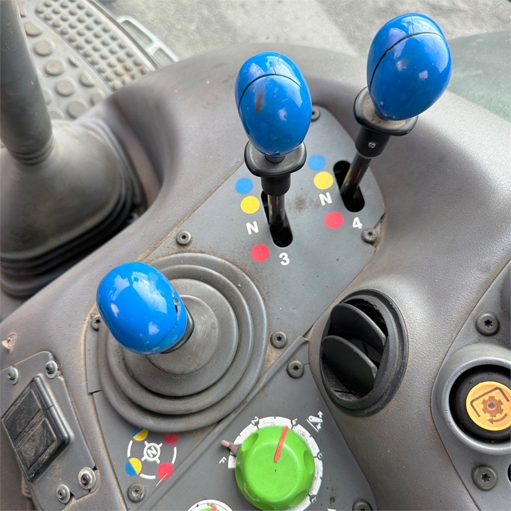 deutz fahr agrotron 120 mk ii – 125 ch – 2001 – 8 650 h