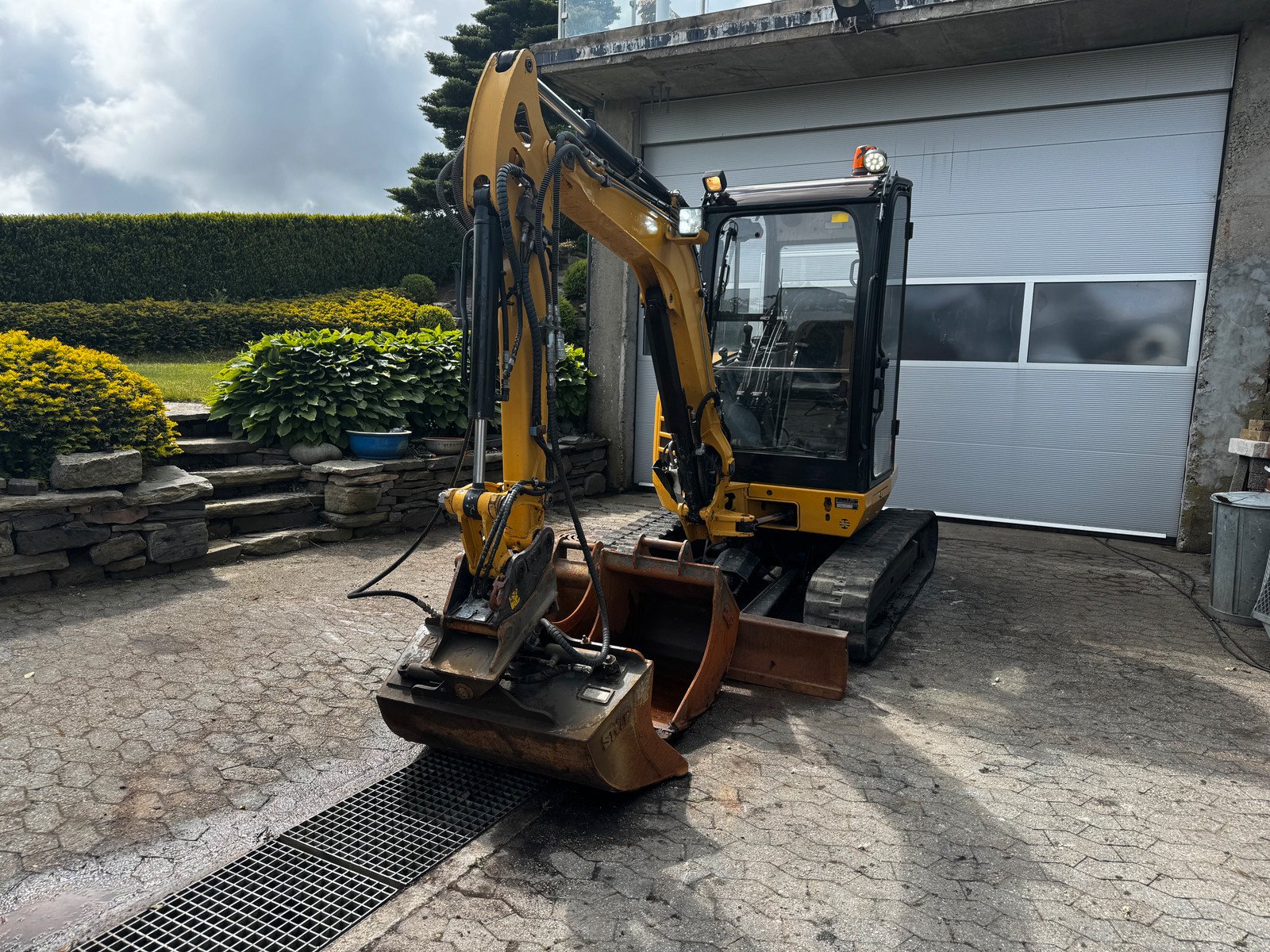 caterpillar 302.7 2t7 5 786 h 2016
