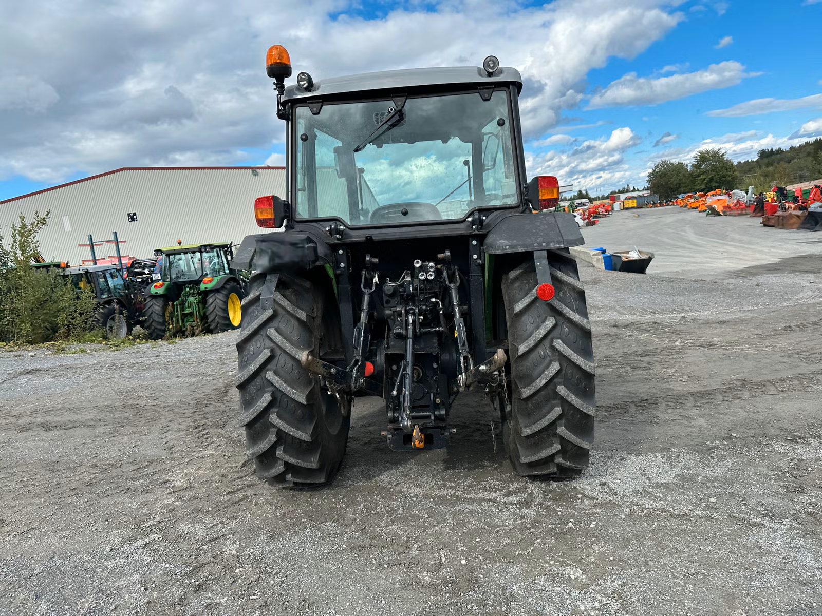 deutz fahr agrolux 310 – 62 ch – 2 020 h – 2013