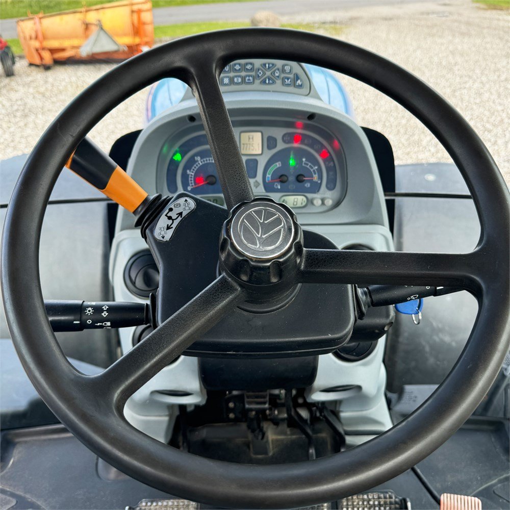new holland t 7.250 auto command – 200 ch – 2012 – 7 775 h