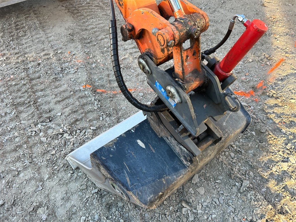 hitachi zx30u 2 – 3t2 – 2 778 h – 2009