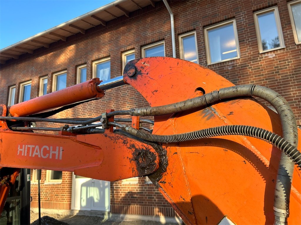 hitachi zx30u 2 – 3t2 – 2 778 h – 2009