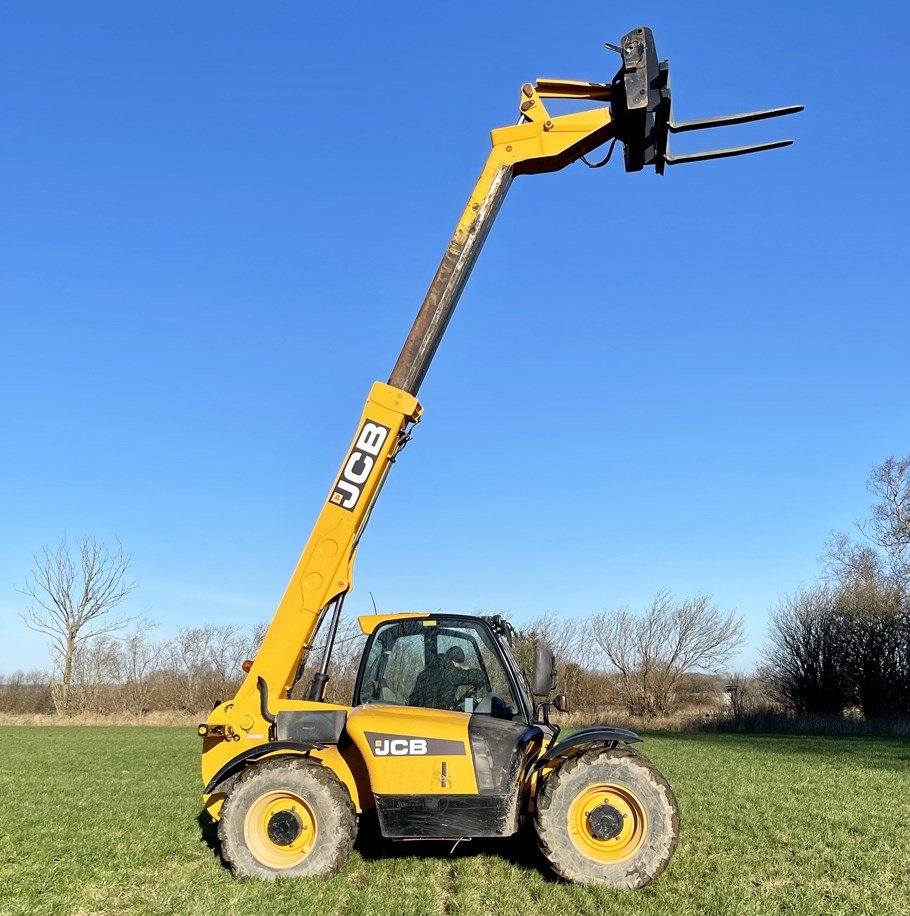 jcb 531 70 – 7 m – 2 179 h – 2010