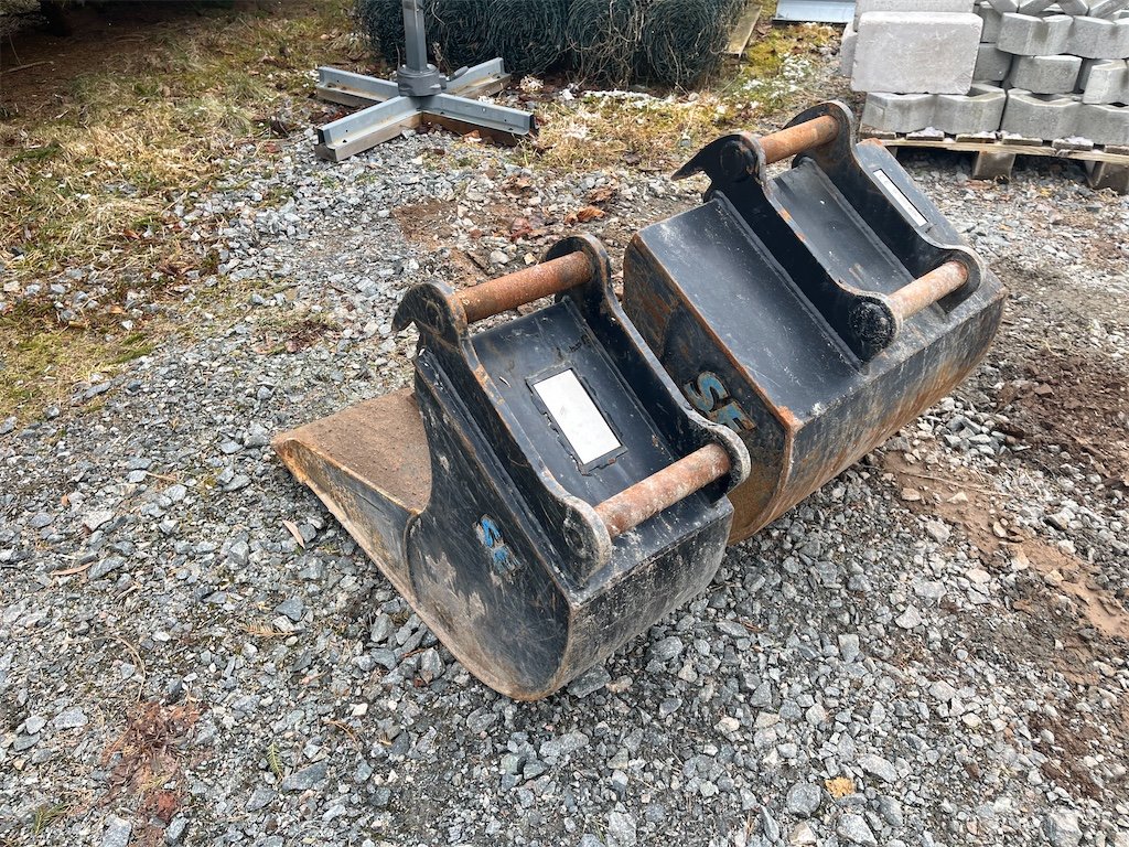 komatsu pc55mr 3 – 5t4 – 4 244 h – 2014