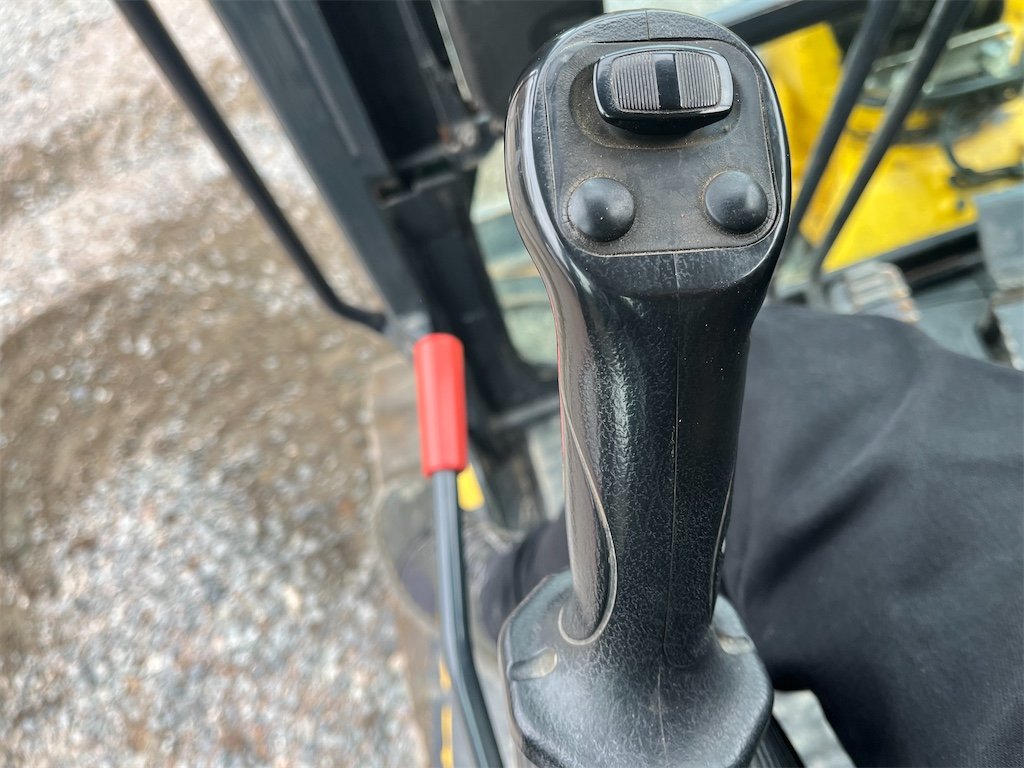 komatsu pc55mr 3 – 5t4 – 4 244 h – 2014