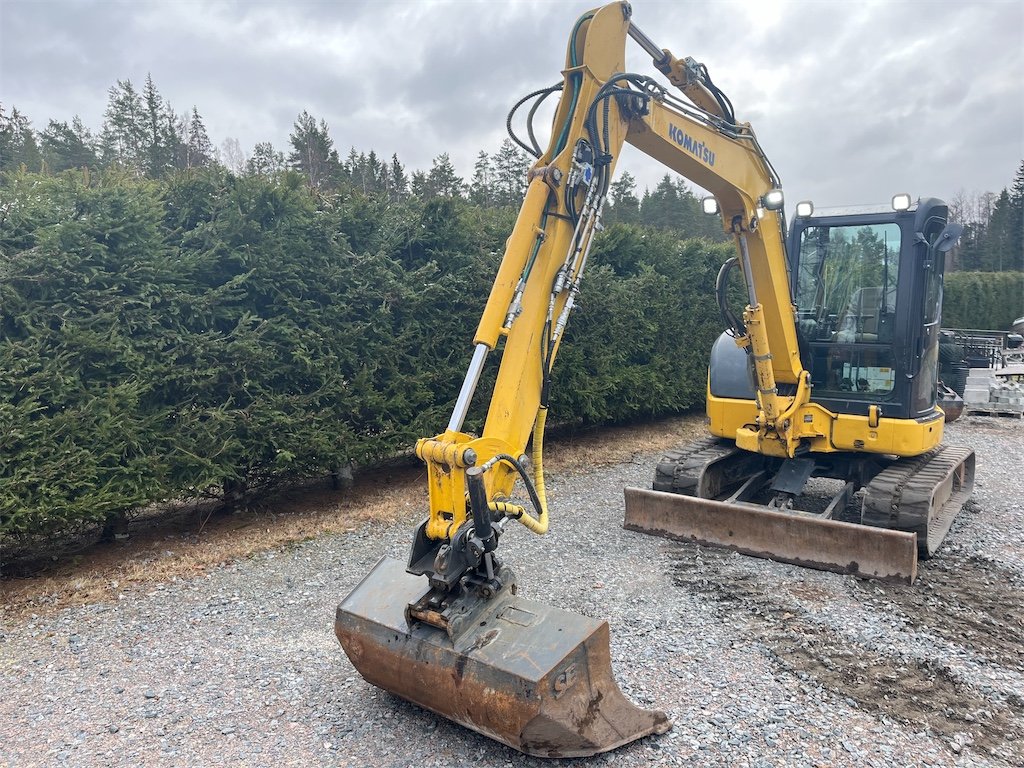 komatsu pc55mr 3 – 5t5 – 4 810 h – 2011