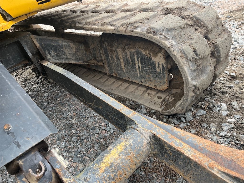 komatsu pc55mr 3 – 5t4 – 4 244 h – 2014