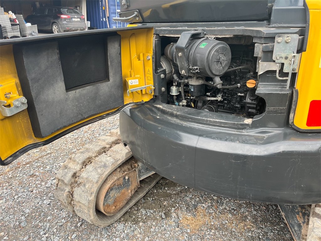 komatsu pc55mr 3 – 5t4 – 4 244 h – 2014