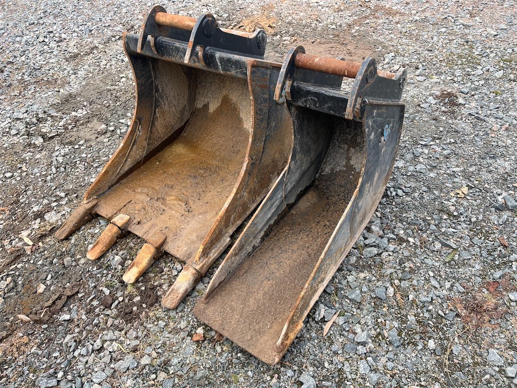 komatsu pc55mr 3 – 5t4 – 4 244 h – 2014