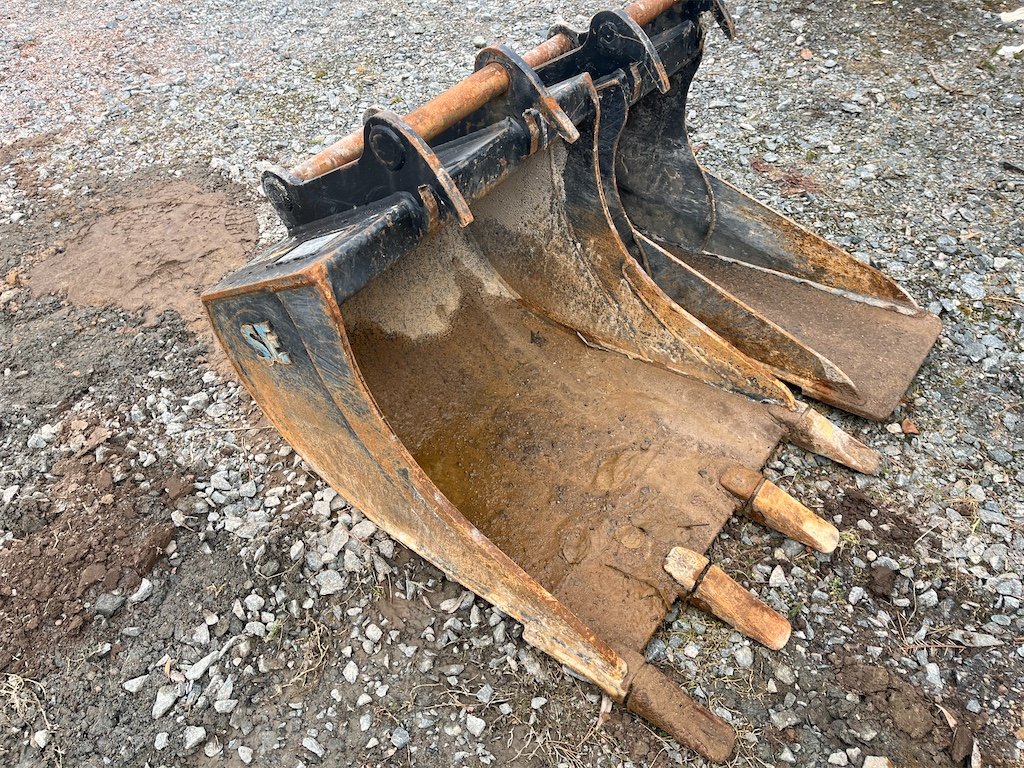 komatsu pc55mr 3 – 5t5 – 4 810 h – 2011