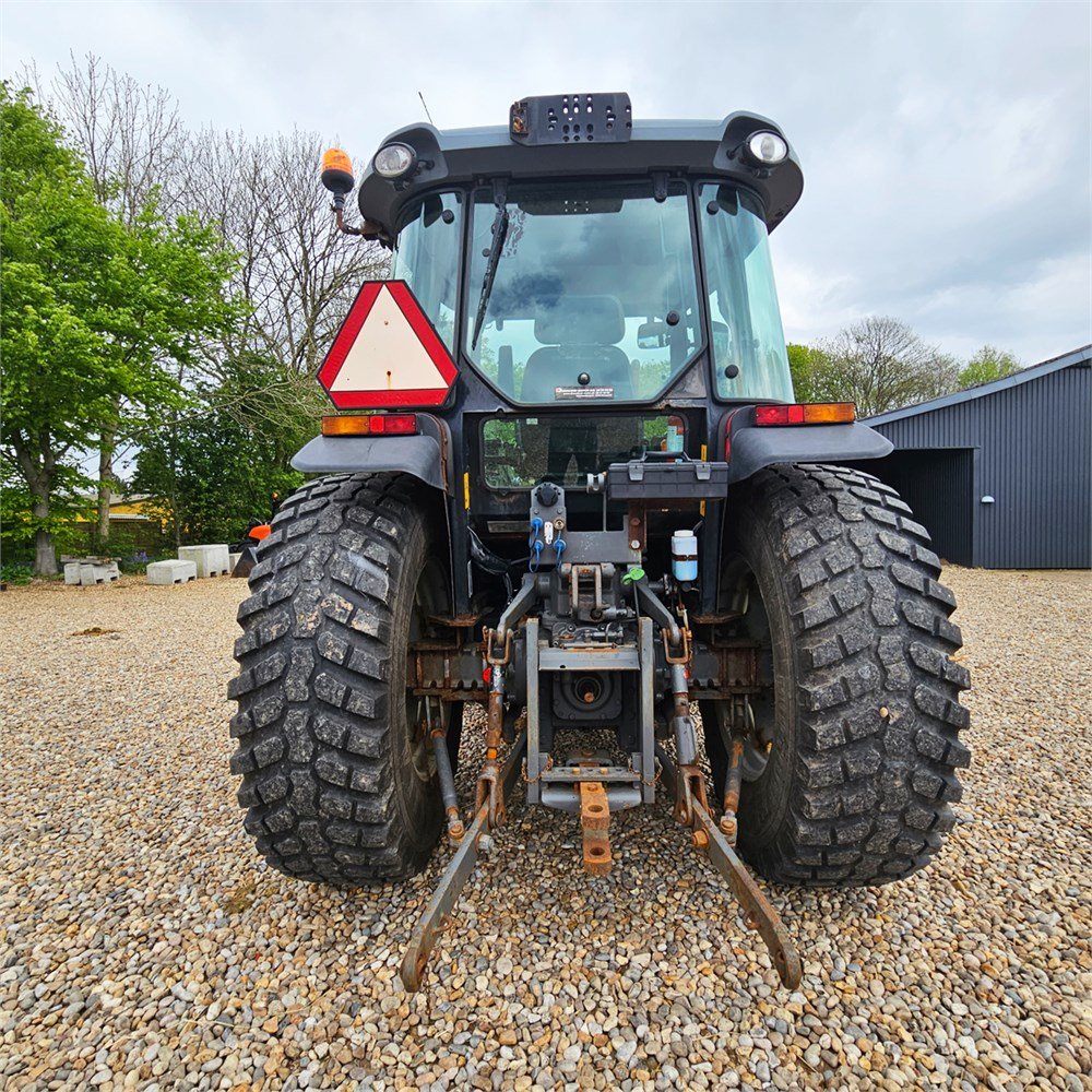 massey ferguson 3625 – 69 ch – 2013 – 3 448 h