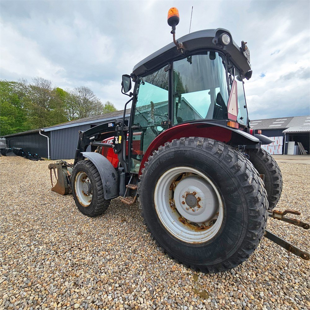 massey ferguson 3625 – 69 ch – 2013 – 3 448 h