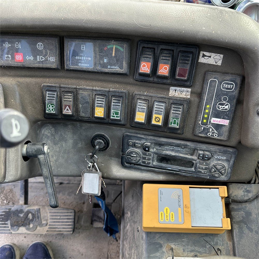 manitou mt 1740 – 17 m – 6 407 h – 2004