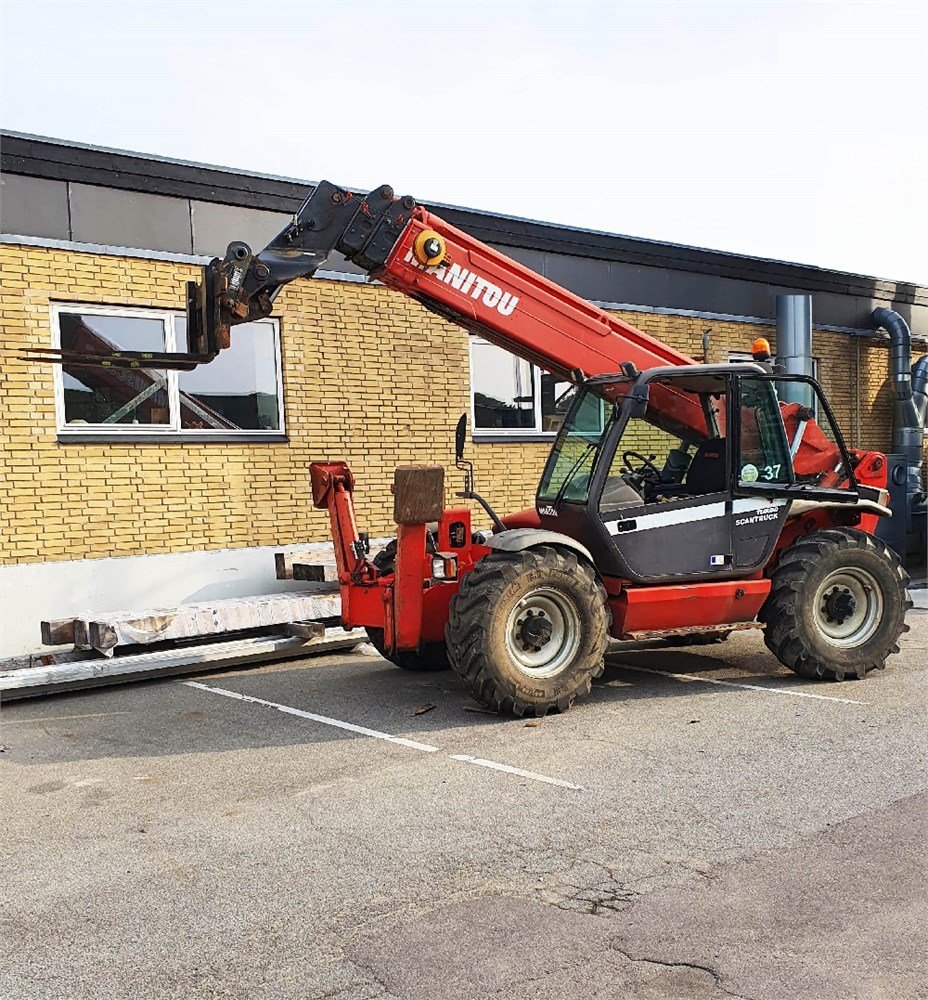 manitou mt 1740 slt ultra – 17 m – 5 167 h – 2006