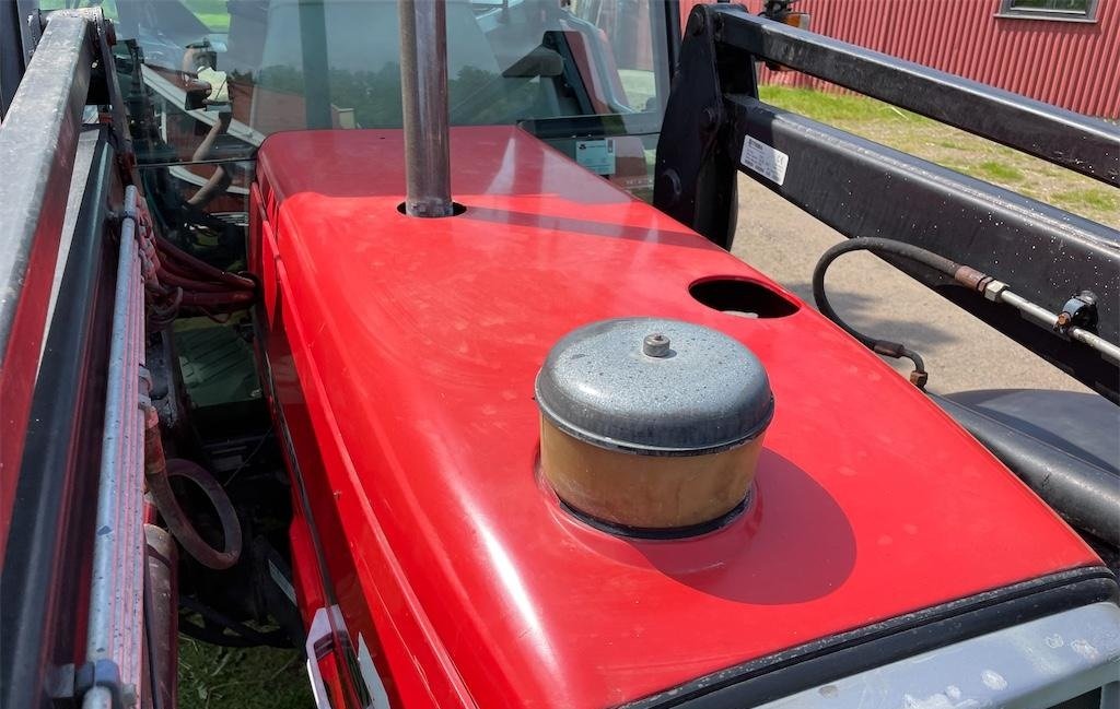 massey ferguson 6150 4wd – 97 ch – 6 437 h – 1998