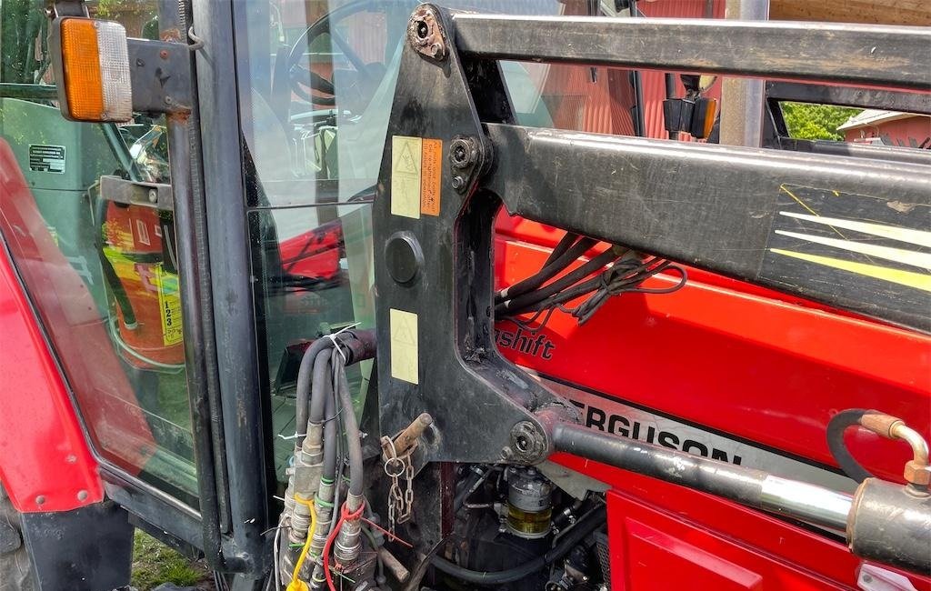 massey ferguson 6150 4wd – 97 ch – 6 437 h – 1998