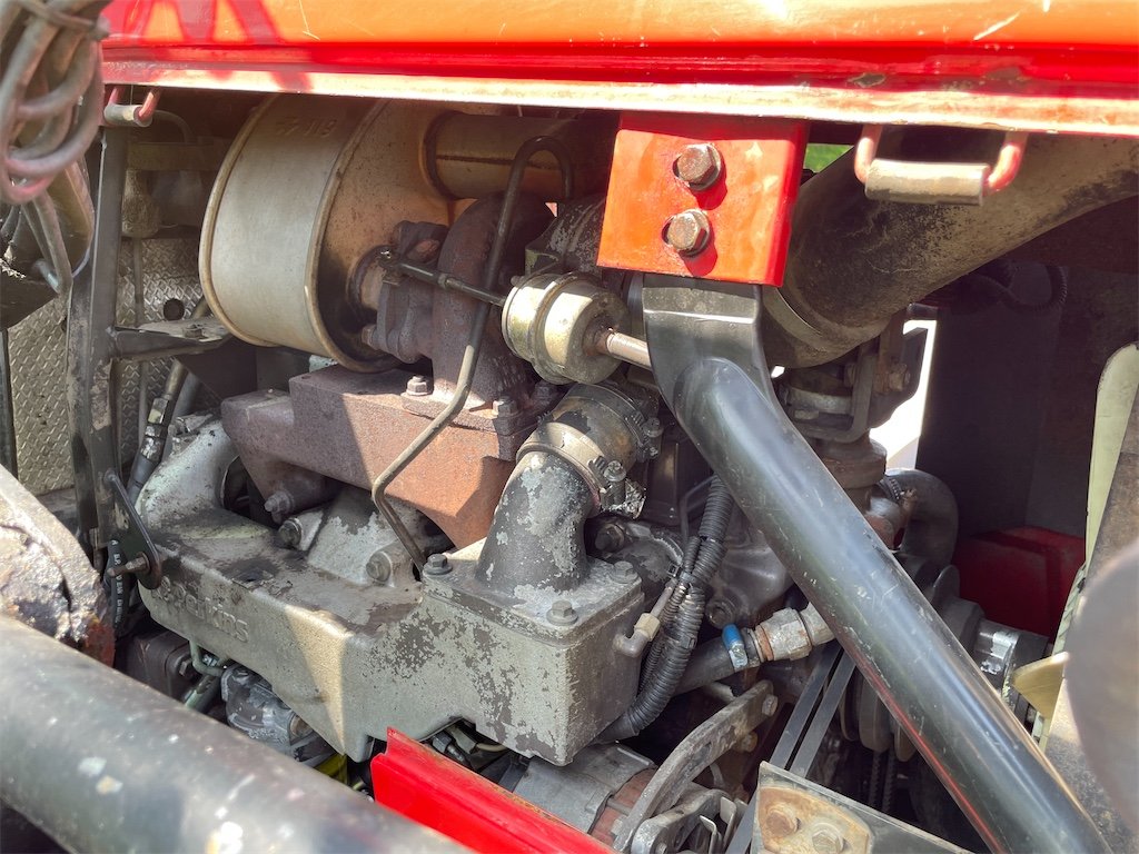 massey ferguson 6150 4wd – 97 ch – 6 437 h – 1998