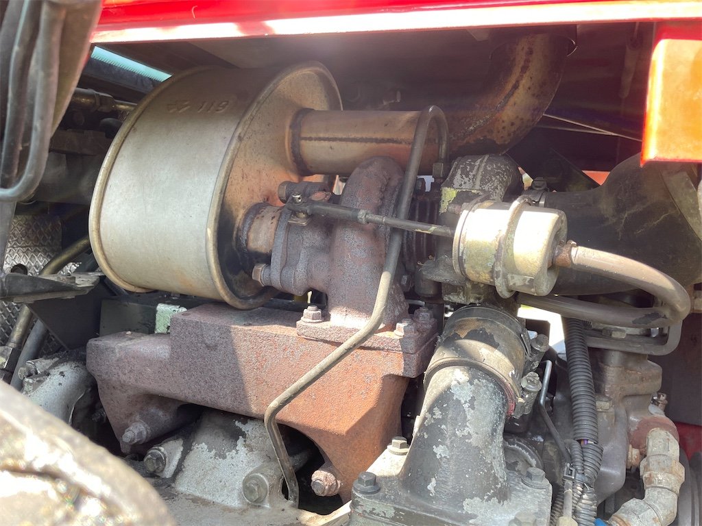 massey ferguson 6150 4wd – 97 ch – 6 437 h – 1998