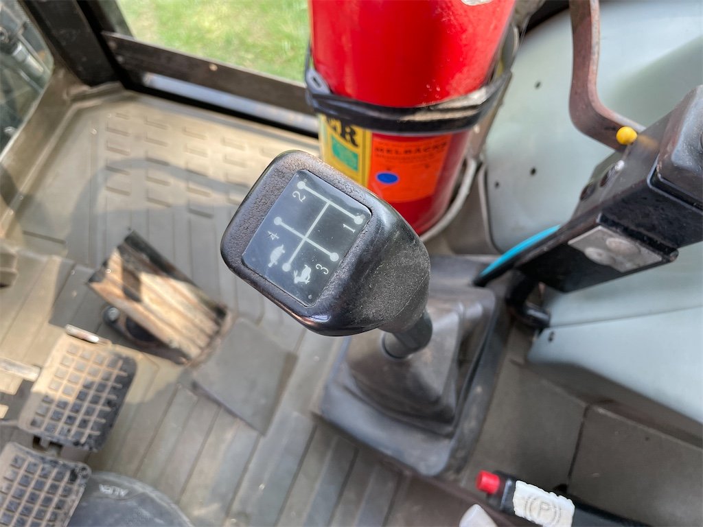 massey ferguson 6150 4wd – 97 ch – 6 437 h – 1998