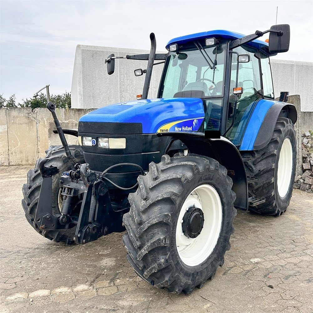 new holland tm140 – 144 ch – 2003 – 4 375 h