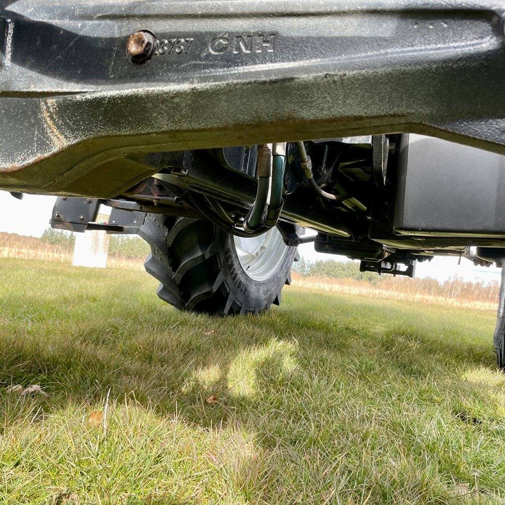 new holland ts100a – 101 ch – 2005 – 4t5 – 6 701 h – chargeur frontal