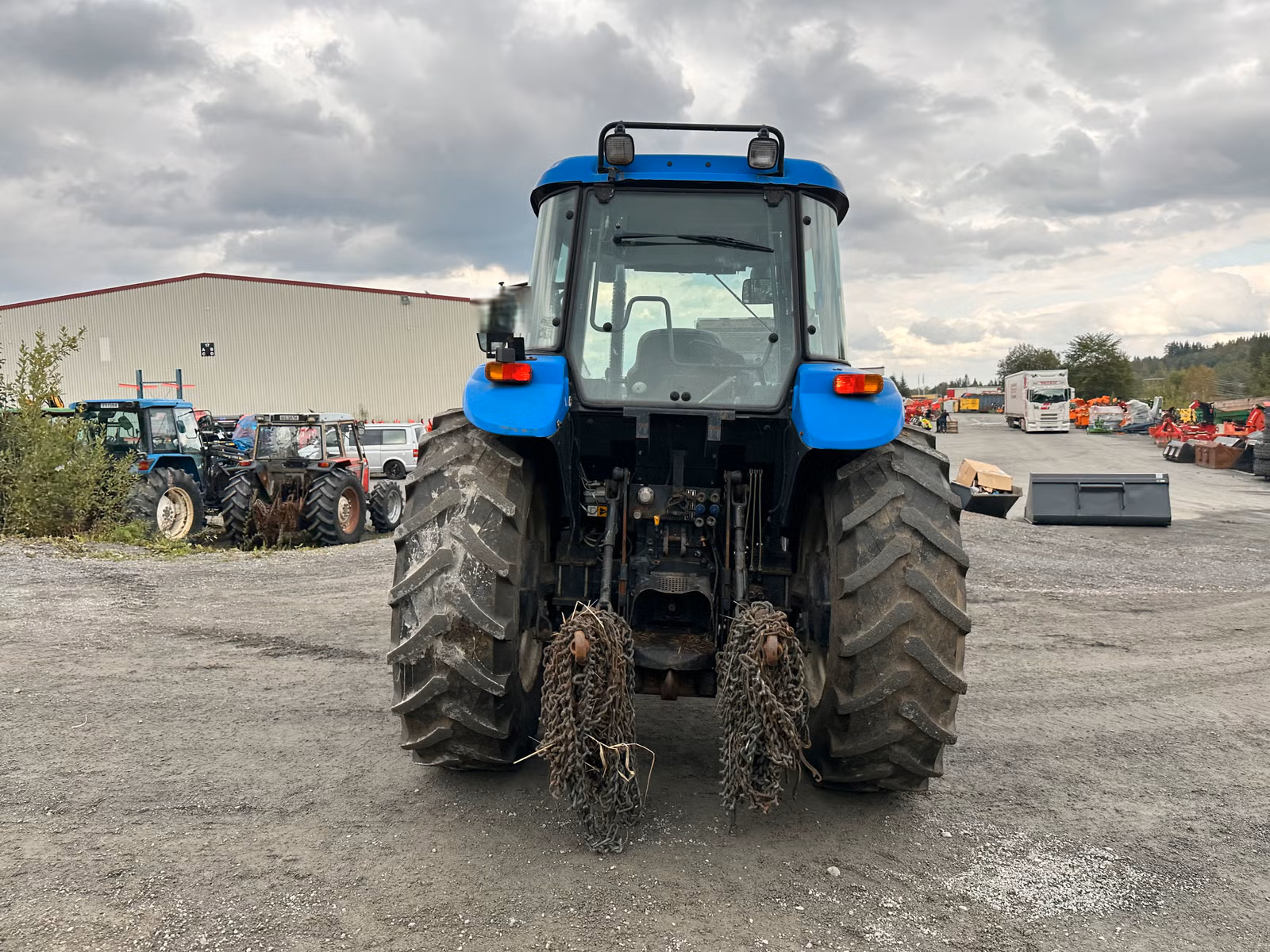 new holland td90d – 89 ch – 2 803 h – 2005