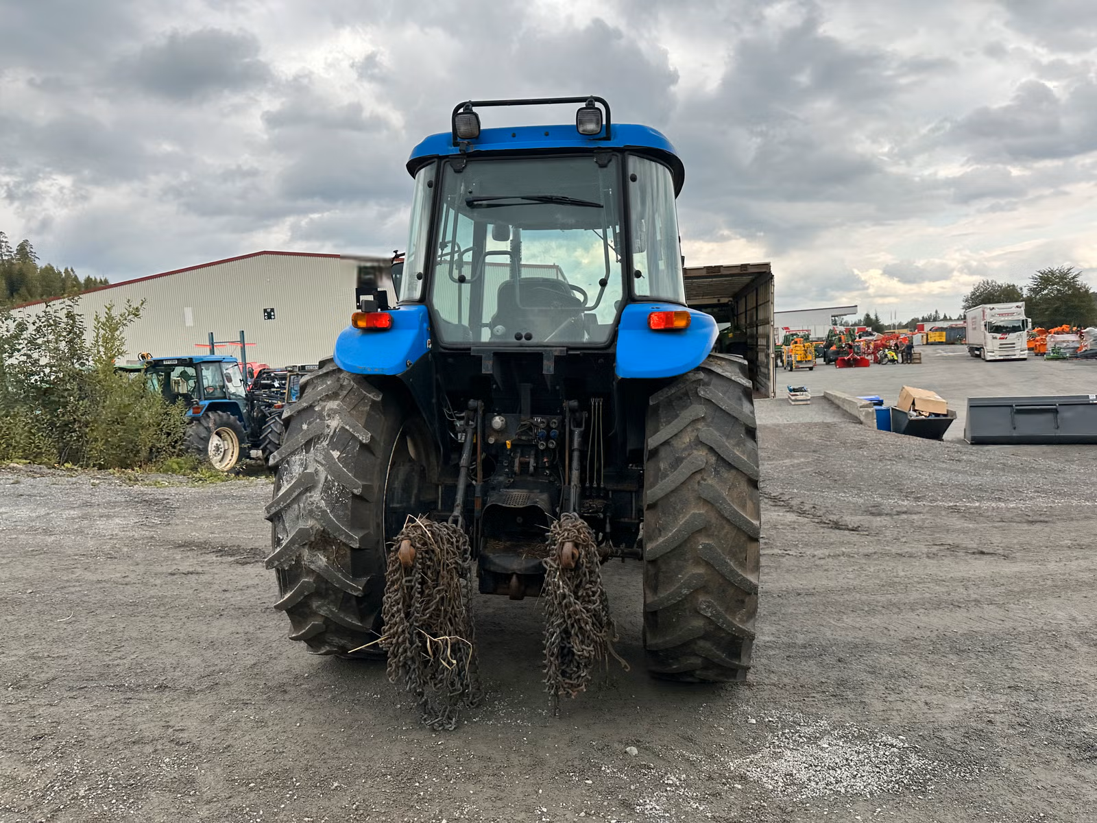 new holland td90d – 89 ch – 2 803 h – 2005