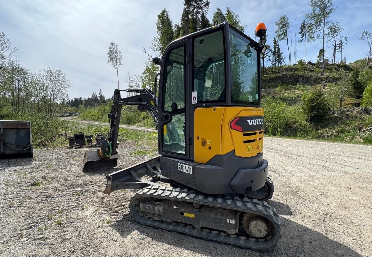 volvo ecr25d 2t7 891 h 2017