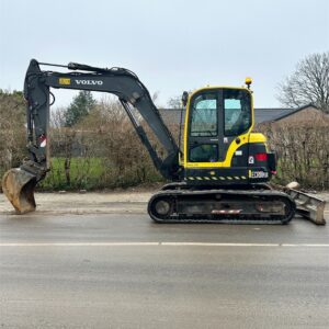 volvo ecr88 plus – 9t – 7 600 h – 2012