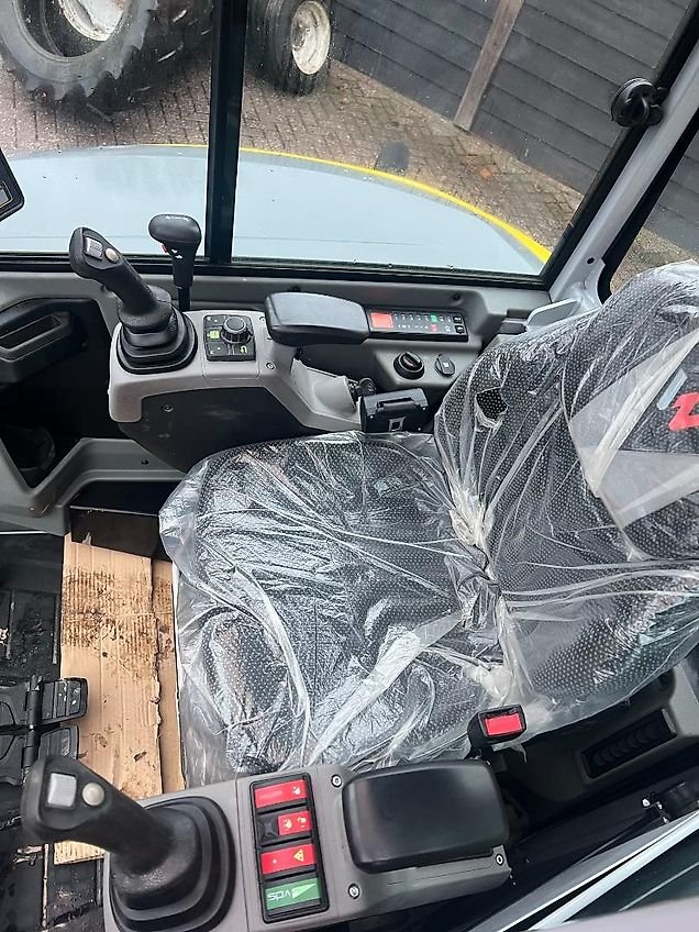 wacker neuson ez36 – 4t2 – 270 h – 2021