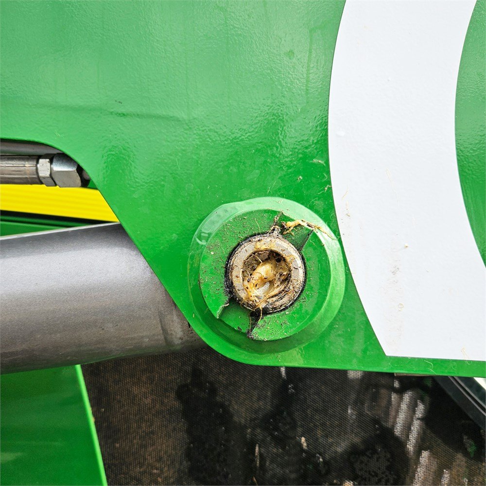 john deere 6155m – 155 ch – 2018 – 2 975 h + chargeur frontal stoltz profil fz 43